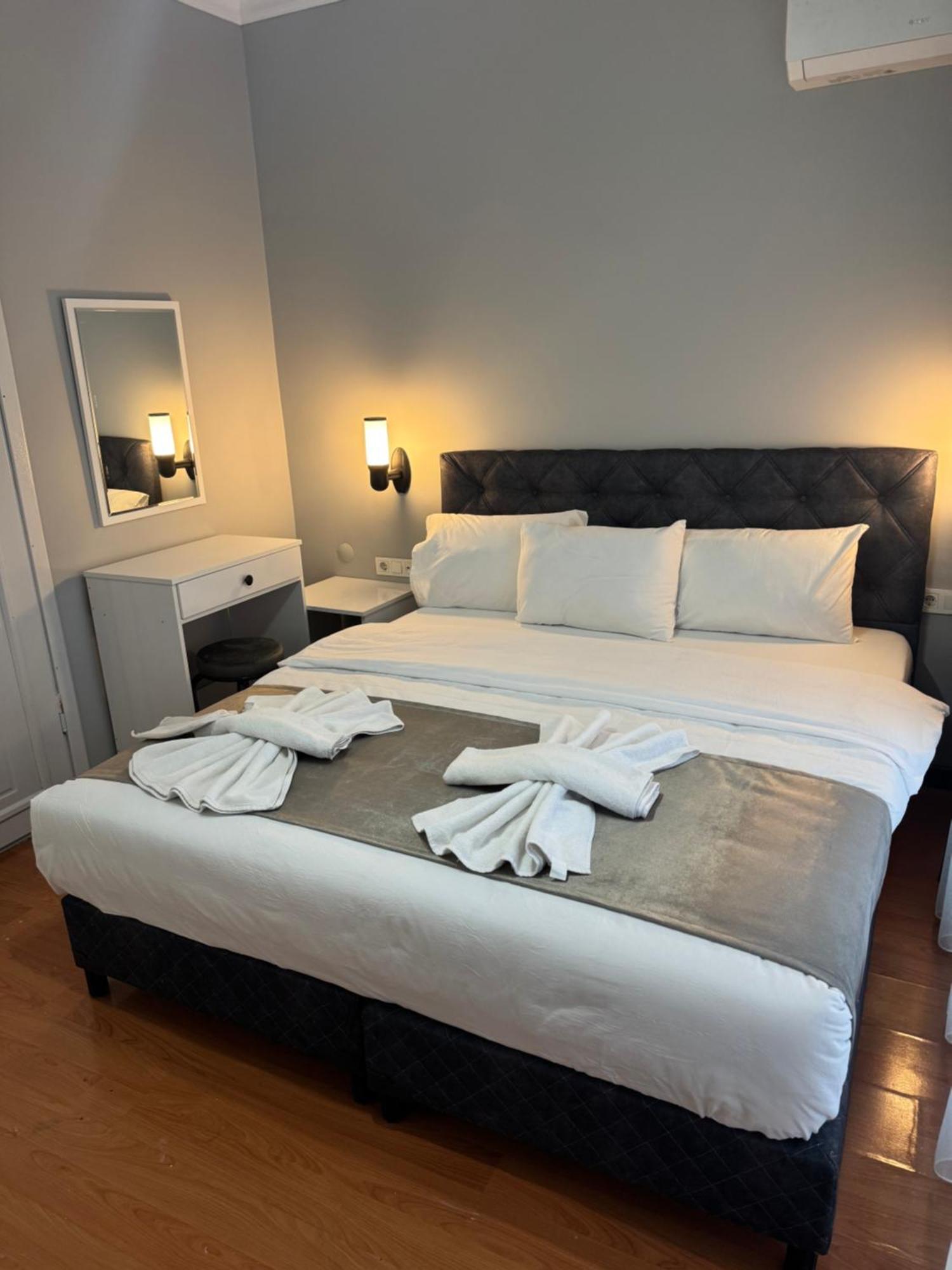 Galley Port Hotel Стамбул Экстерьер фото